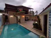 Casa 5 Dormitórios com Piscina – Ideal para Comércio ou...