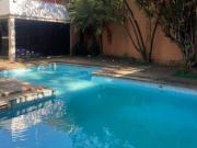 Sobrado 5 Dormitórios, 4 suítes, 7 vagas, piscina 720m²...