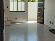 Sobrado 64,50² com 2 dormitórios à venda, por R$...