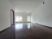 Sobrado 7 Dorms para Alugar 605 m² por R$ 10.800,00