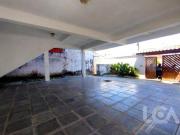 Sobrado a 150 mts da praia com 4 dormitórios à venda,...