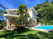 Sobrado a 300 metros da praia com 4 dormitórios cód 16