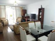 Sobrado à 700m Pça da Árvore. 03 suítes. 6 banheiros. 4...