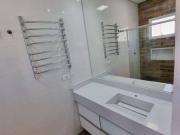 Sobrado à venda, 170 m² por R$ 1.340.000,00 Vila Dom...