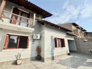 Sobrado a venda 181,06 m² área construída com 3...