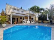 Sobrado à venda, 238 m² por R$ 1.850.000,00 Portal do...