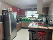 Sobrado à venda, 290 m² por R$ 720.000,00 Parque...