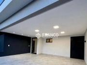 Sobrado à venda, 294 m² por R$ 2.180.000,00 Condomínio...