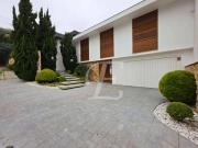 Sobrado à venda | 302m² | 4 dormitórios | 2 suítes | 4...