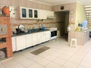 Sobrado com 3 dormitórios à venda, 311 m² por R$...