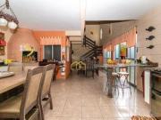 Sobrado com 4 dormitórios à venda, 397 m² por R$...