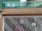 Sobrado à venda, 3 dorms, 2 vagas na Vila Campestre