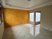 Sobrado à venda 3 quartos 1 suíte 6 vagas Taboão São...