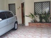 Sobrado à venda, 3 quartos, 3 suítes, 2 vagas, Chácara...