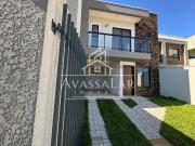 Sobrado à venda 3 quartos sendo um suíte, Umbará,...