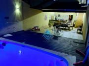 Sobrado à venda, 400 m² por R$ 1.890.000,00 Boqueirão...
