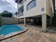 Sobrado à venda | 462m² | 5 dormitórios | 3 suítes | 4...