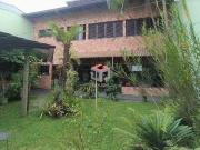 Sobrado à venda 4 quartos 1 suíte 4 vagas Jardim do Mar...