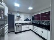 Sobrado à venda, 4 quartos, 2 suítes, 4 vagas, Demarchi...