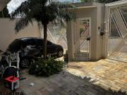 Sobrado à venda 4 quartos 3 suítes 6 vagas Dos Pássaros...