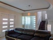 Sobrado à venda 4 quartos 3 suítes 6 vagas Nova...