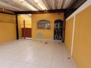 Sobrado com 2 dormitórios à venda, 69 m² por R$...