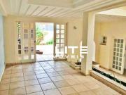 Sobrado à venda, 6 quartos, 4 suítes, 4 vagas, Centro...