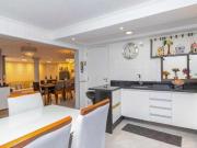 Sobrado a venda, AGUA VERDE, apenas 2 quadras da Avenida...