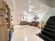 Sobrado à Venda Balneário Maracanã – A 200 Metros da Praia