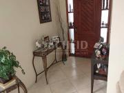 Sobrado a venda Campo Grande de 240,00m² útil, com 3...