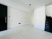 Sobrado à venda com 107m², 3 quartos e 2 vagas na Vila...