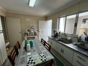 Sobrado à venda com 140m², 3 quartos e 2 vagas