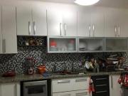 Sobrado a venda com 260m² Jardim Guairaca