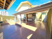 Sobrado á venda com 3 dormitórios na Martim de Sá em...