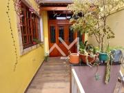 Sobrado à venda com 3 dormitórios, sendo 2 suítes, 4...