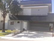 Sobrado à venda com 3 suítes no Jardim Santa Rita de...