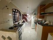 Sobrado à venda com 4 dormitórios 2 suiítes em Parque...