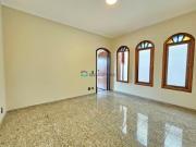 Sobrado à Venda com 4 Quartos e 4 Vagas, 295 m² JARDIM...