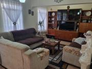 Sobrado à Venda com 4 Quartos e edícula no Jardim...