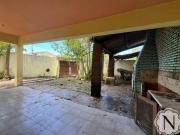 Sobrado à venda com 4 quartos no bairro Suarão