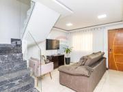 Sobrado à venda com 84m², 2 quartos e 2 vagas por...