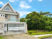 Sobrado à venda com piscina aquecida, 4 quartos em Santa...