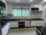 Sobrado a venda e locação, mobiliado, com 3 suítes e 4...