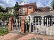 Sobrado à venda e para alugar em Campinas, Parque Nova...