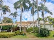 Sobrado à venda e para alugar em Campinas, Sítios de...