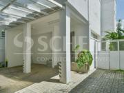 Sobrado á Venda em Água Branca com 345m², 4 quartos...