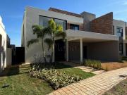 Sobrado à venda em Campinas, Alphaville Dom Pedro, com 3...