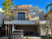 Sobrado à venda em Campinas, Swiss Park, com 4 suítes,...