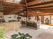 Sobrado à venda em Canoas no bairro Harmonia