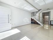 Sobrado à venda em Canoas/RS 2 suítes, 2 vagas de...